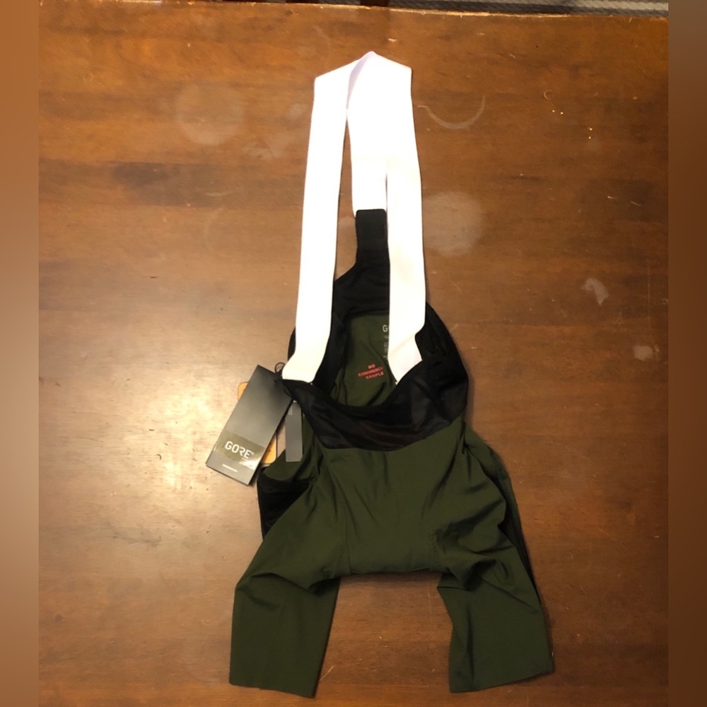 Woman’s GORE Cargo Olive Green Cycling Bib Shorts